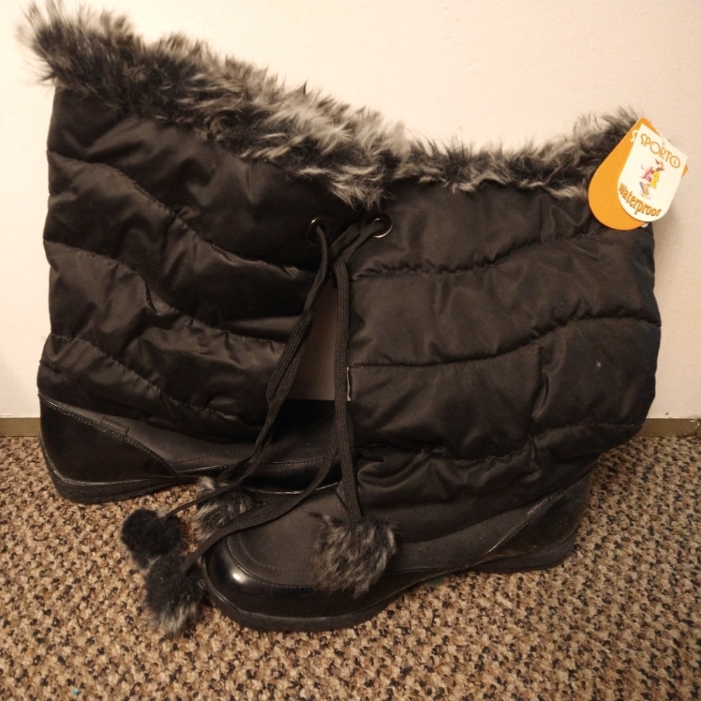 NEW ($80) SPORTO WATERPROOF BOOTS